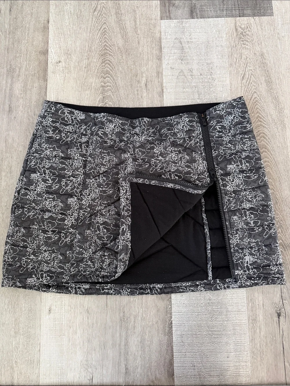 Smartwool Smartloft Corbet 120 Quilted Floral Print Insulated Skirt with Side Zi